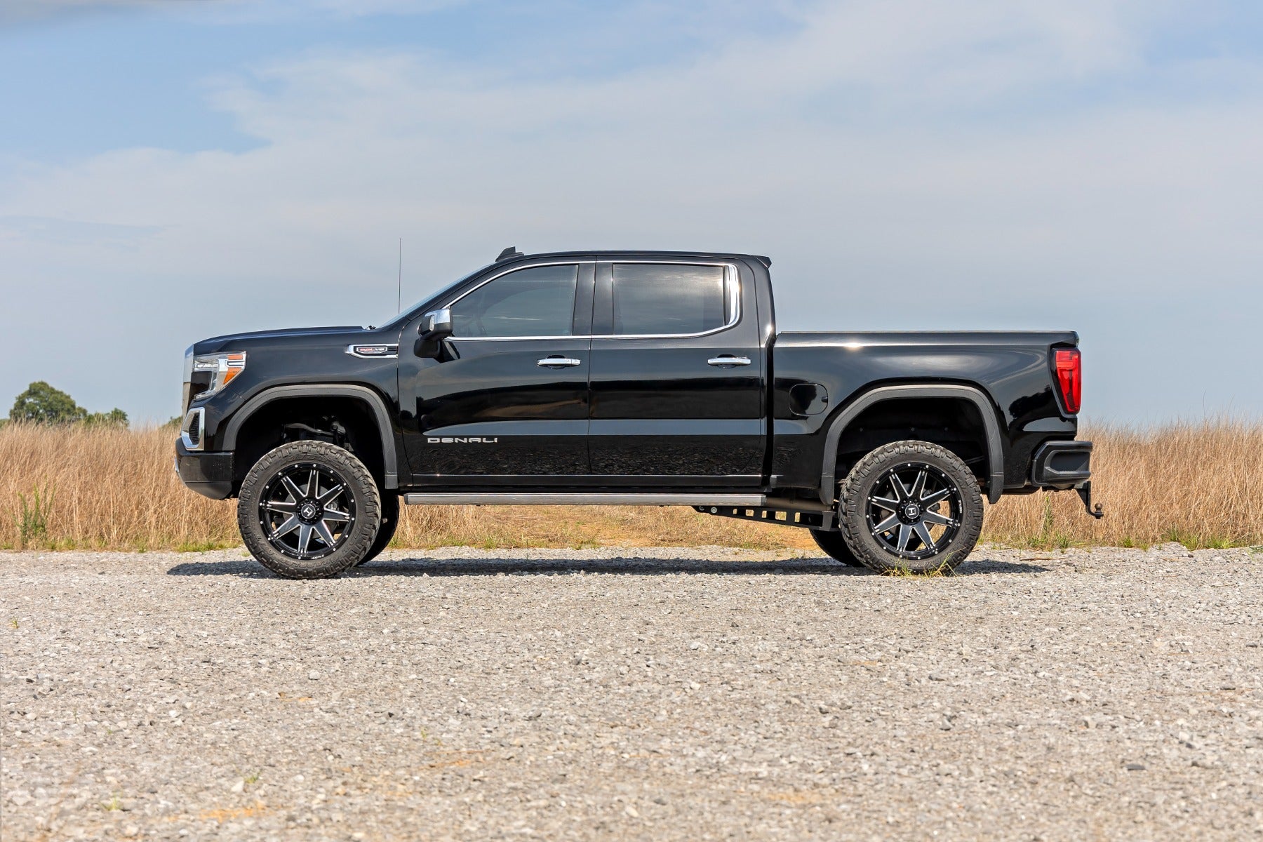 Traction Bar Kit | Chevy/GMC Sierra 1500 (19-25)/Silverado 1500 (19-25)  | 11017