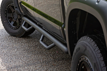 Rough Country | Nerf Steps | Cab Length | CrewMax | 5'7" Bed | Toyota Tundra 2WD/4WD (07-21) | RCT0786CCB