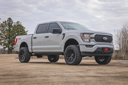 Rough Country | 4 inch Lift Kit | Forged UCA | M1/M1 | No Cut | Ford F-150 4WD (2021-2026) | 41840