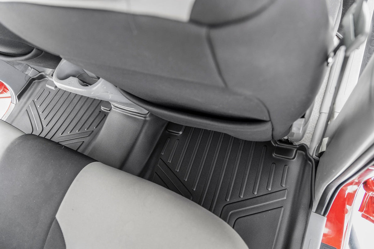 Floor Mats | Front and Rear | Double Cab | Toyota Tacoma 2WD/4WD (2005-2011) | M-75113