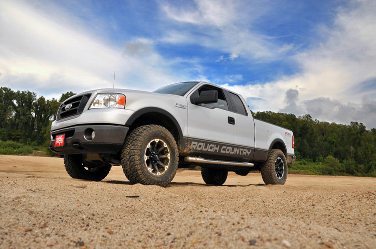 2.5 Inch Leveling Kit | Ford F-150 2WD/4WD (2004-2008) | 570