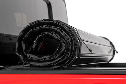 Rough Country | Hard Roll Up Bed Cover | 5' Bed | Jeep Gladiator JT 4WD (2020-2026) | 50620500