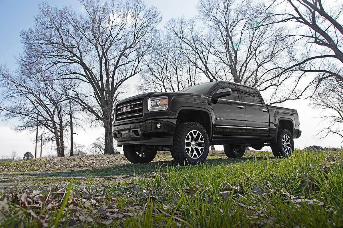 6 Inch Lift Kit | Cast Steel | M1 Struts/M1 | Chevy/GMC 1500 (14-18 & Classic) | 22641