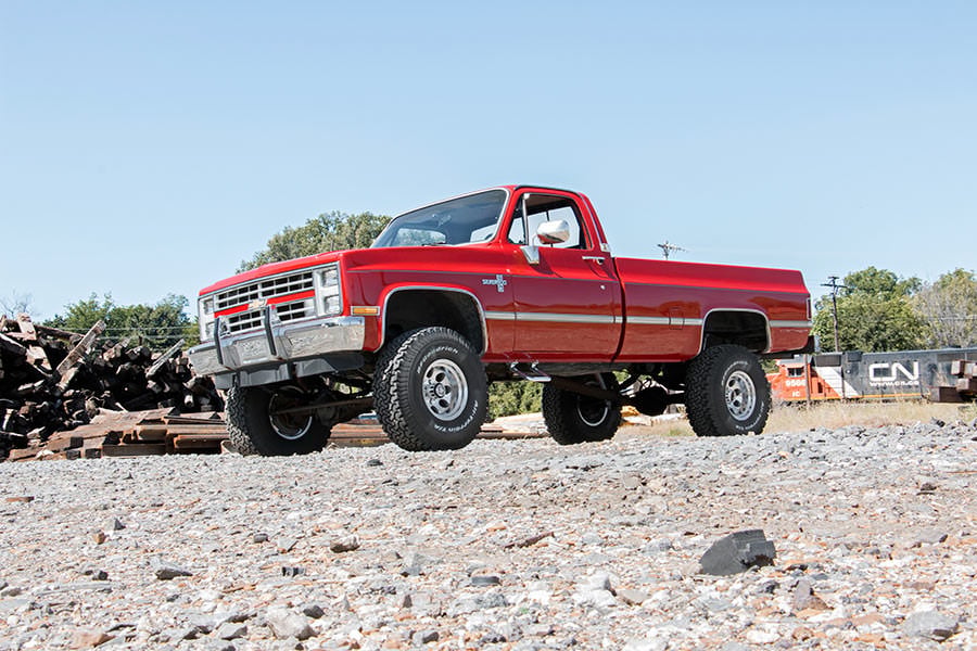 4 Inch Lift Kit | 52 Inch Rear Springs | Chevy/GMC C10/K10 Truck & SUV/K5 Blazer (73-76) | 19530