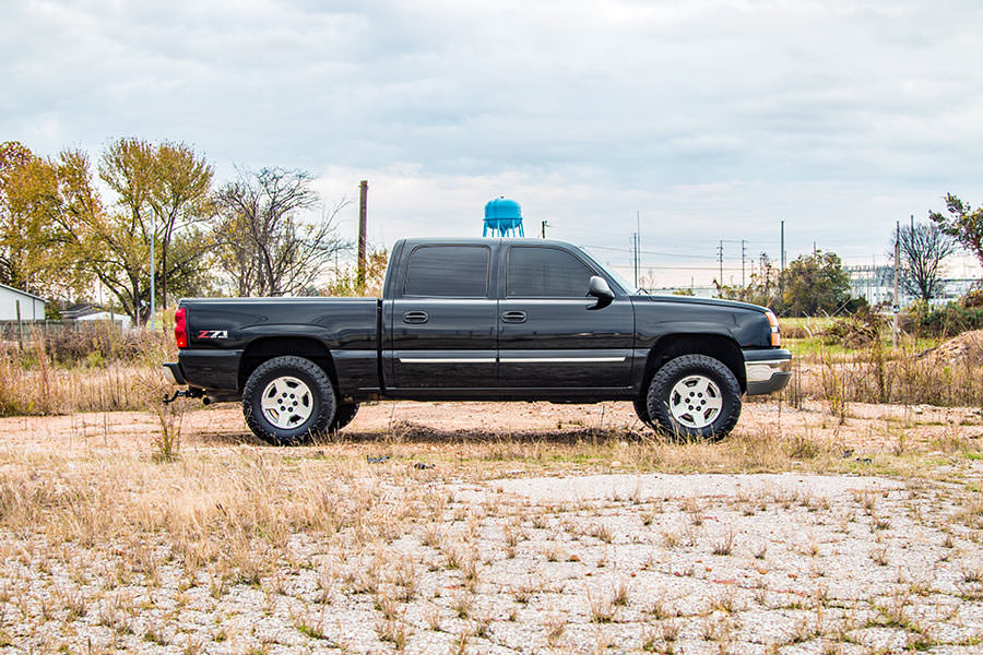 1.5-2 Inch Lift Kit | M1 | Chevy Silverado & GMC Sierra 1500 4WD (1999-2006 & Classic) | 28340