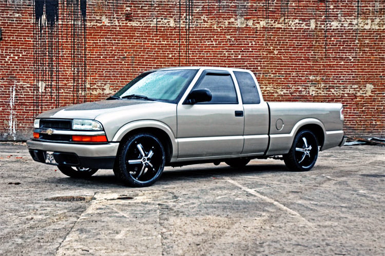 Lowering Kit | 2 Inch FR | 2.5 Inch RR | Chevy/GMC Blazer/S15 Jimmy/Sonoma 2WD | 724