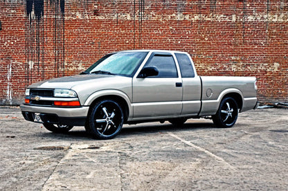 Lowering Kit | 2 Inch FR | 2.5 Inch RR | Chevy/GMC Blazer/S15 Jimmy/Sonoma 2WD | 724