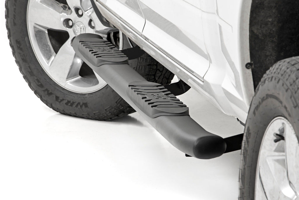 Oval Nerf Step | Crew Cab | Black | Ram 1500/2500/3500 2WD/4WD (2010-2025 & Classic) | 21003