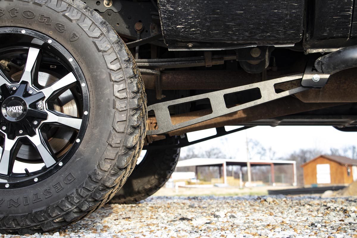 Traction Bar Kit | Inverted U-bolts | 0-6 Inch | Ford F-250 Super Duty (08-16) | 51003
