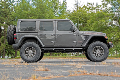 Rough Country | 3.5 Inch Lift Kit | Adj Lower | FR D/S | M1 | Jeep Wrangler Unlimited (24-26) | 91640