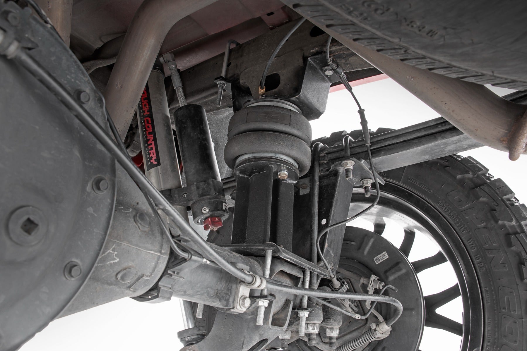 Air Spring Kit | 5 Inch Lift Kit | Chevy/GMC 1500 (07-18 & Classic) | 100054