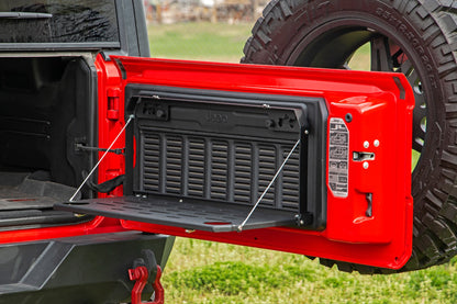 Tailgate Table | Jeep Wrangler JL (21-24)/Wrangler Unlimited (18-25)  | 10625
