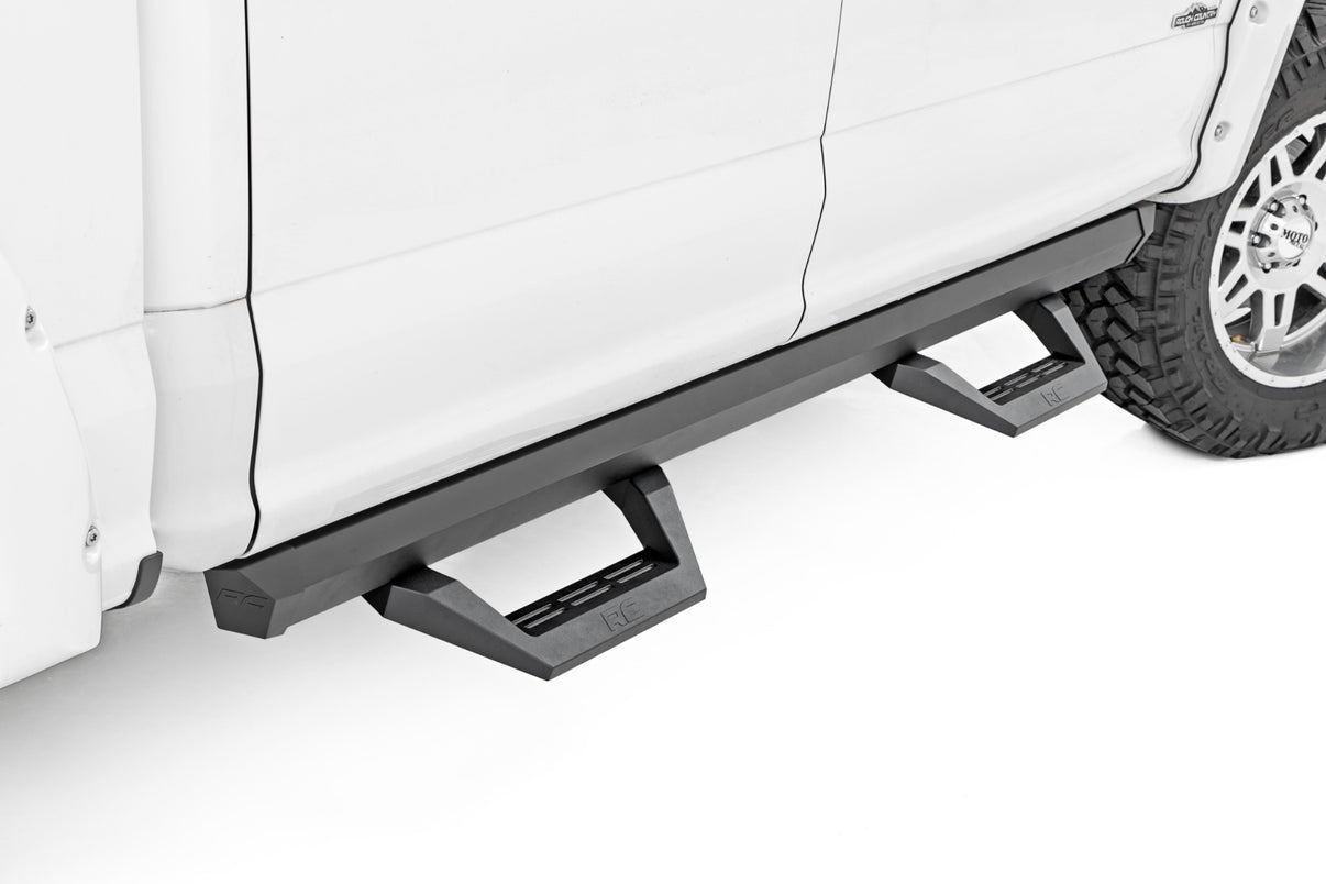 SRX2 Adj Aluminum Step | Crew Cab | Ford F-150/Lightning/F-250/F-350/Raptor (15-25) | 51008A