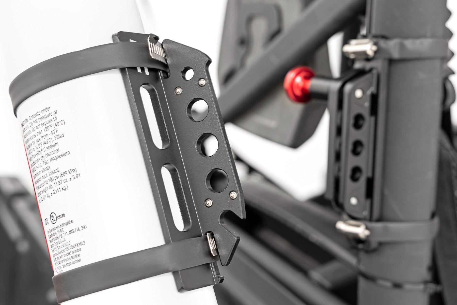 Universal Fire Extinguisher Mount | 99013