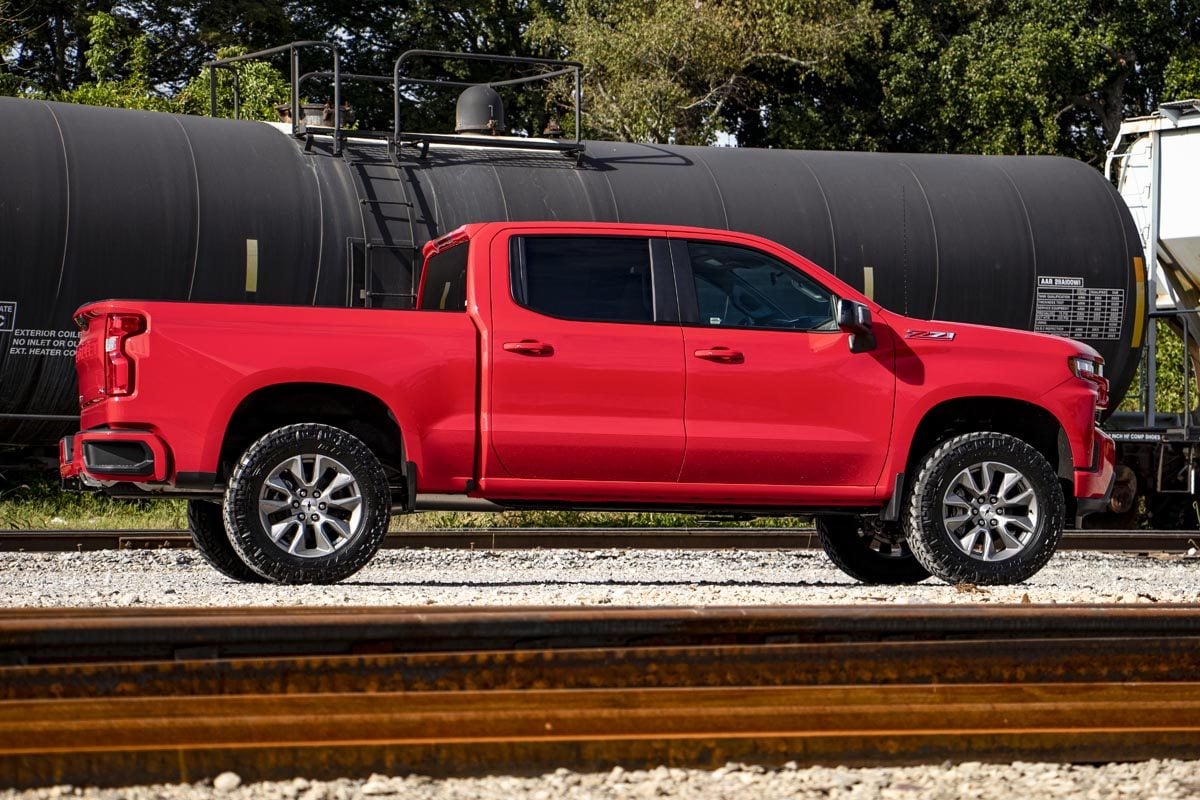 3.5 Inch Lift Kit | Mono Leaf Rear | Vertex | GMC Sierra 1500 2WD/4WD (2019-2025 & Classic) | 28850RED