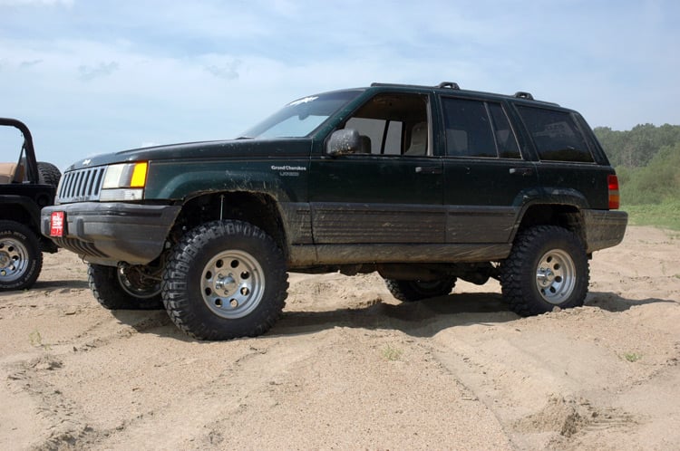 4 Inch Lift Kit | X-Series | Jeep Grand Cherokee ZJ 2WD/4WD (1993-1998) | 68820