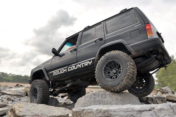 6.5 Inch Lift Kit | Long Arm | NP242 | Jeep Cherokee XJ 4WD (1984-2001) | 61822