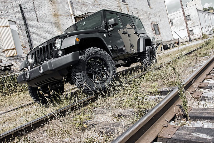 2.5 Inch Lift Kit | Coils | Jeep Wrangler Unlimited 2WD/4WD (2007-2018) | 67930