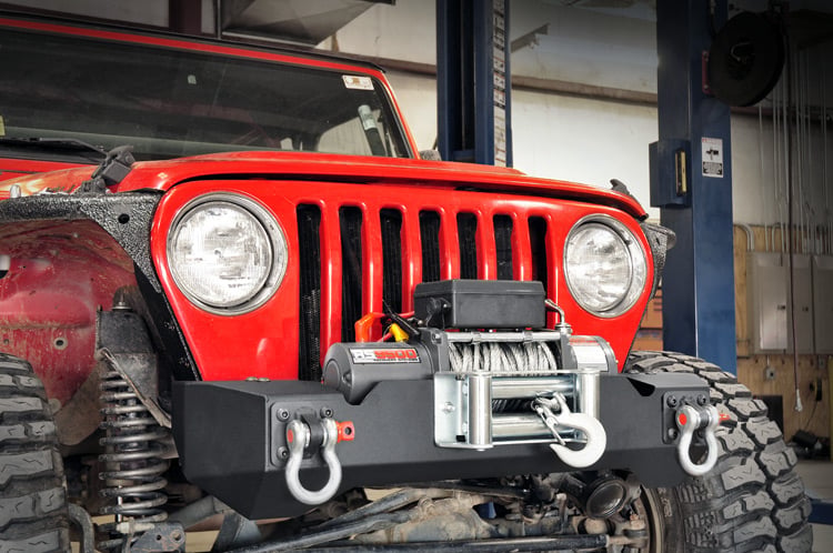 Front Stubby Winch Bumper | Jeep Wrangler TJ (97-06)/Wrangler Unlimited (04-06)  | 1012