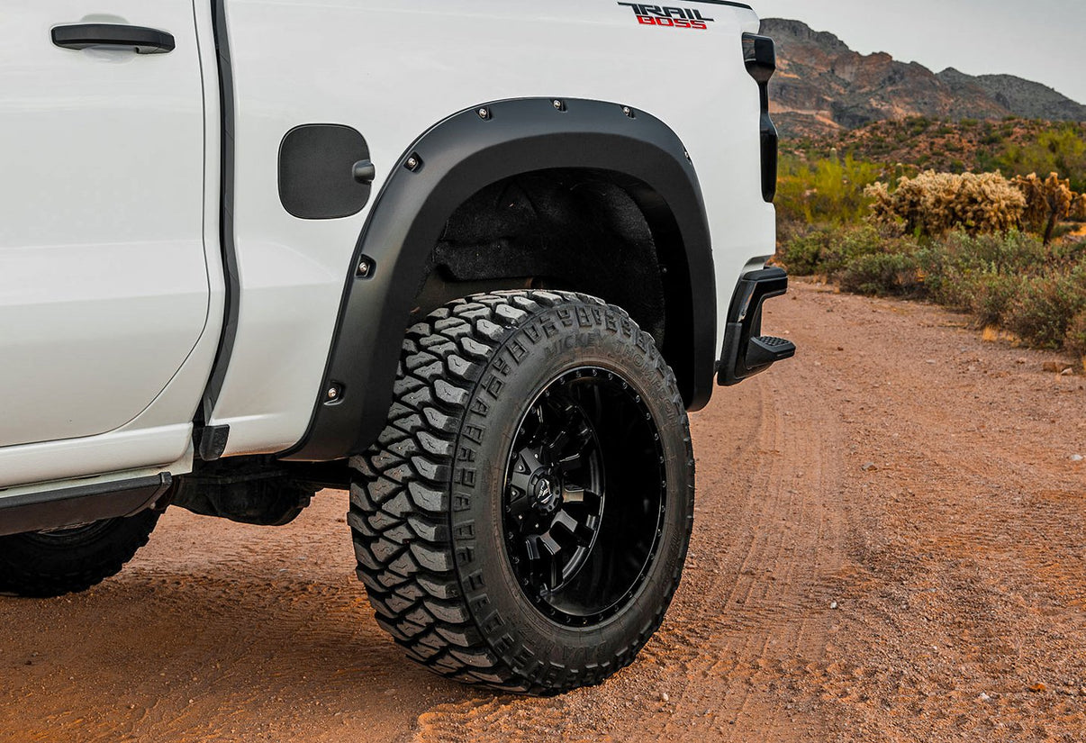 Pocket Fender Flares | GXD Sterling Grey Metallic | Chevy Silverado 1500 (22-25) | F-C12211-GXD