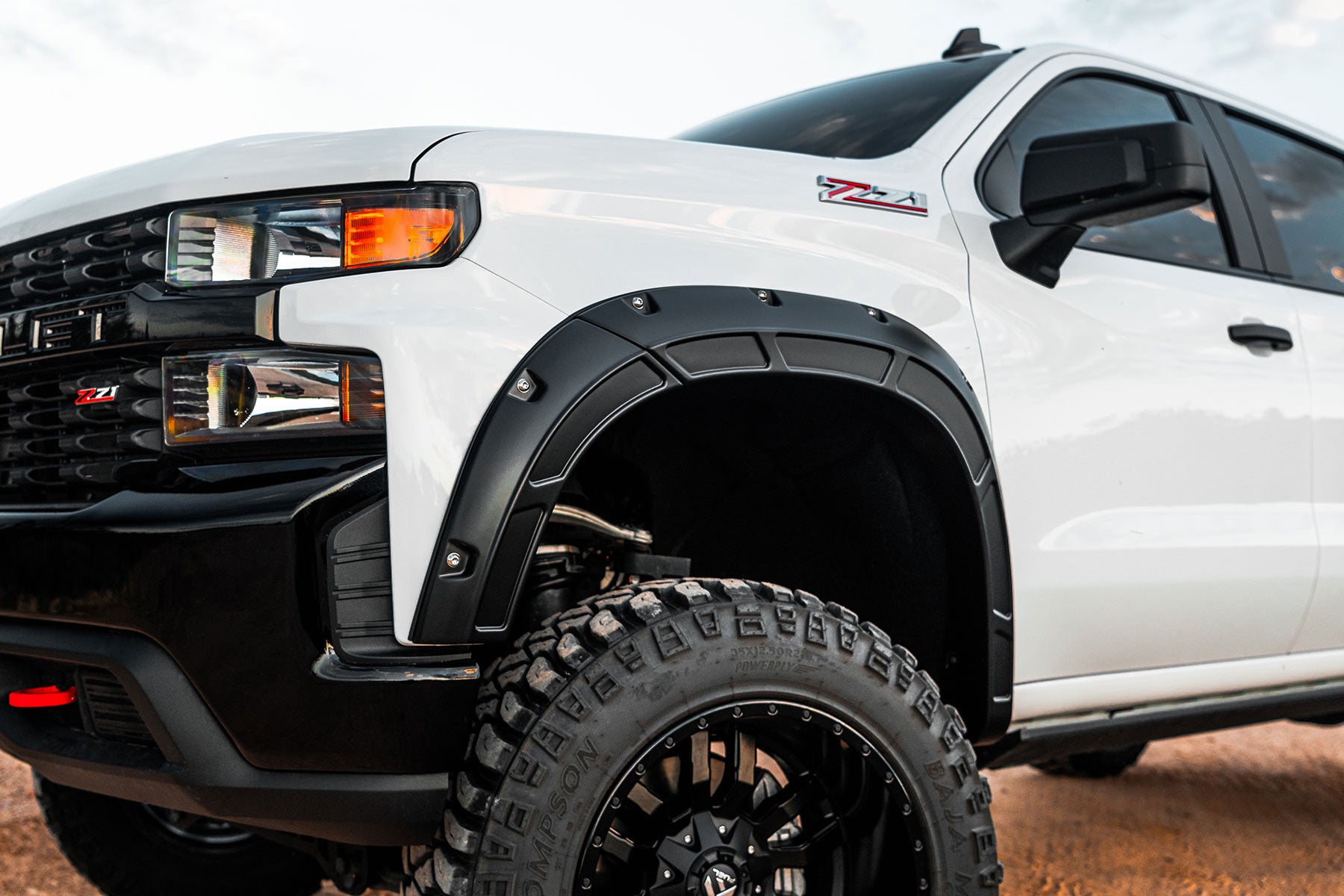 Fender Flares | Defender | GAZ Summit White | Chevy Silverado 1500 2WD/4WD (2019-2025 & Classic) | A-C12211-GAZ