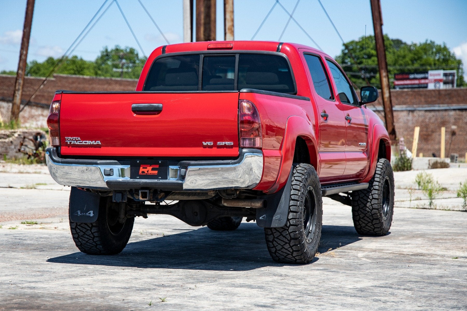 3.5 Inch Lift Kit | UCA | M1 Struts | Toyota Tacoma 4WD (2005-2023) | 74241RED