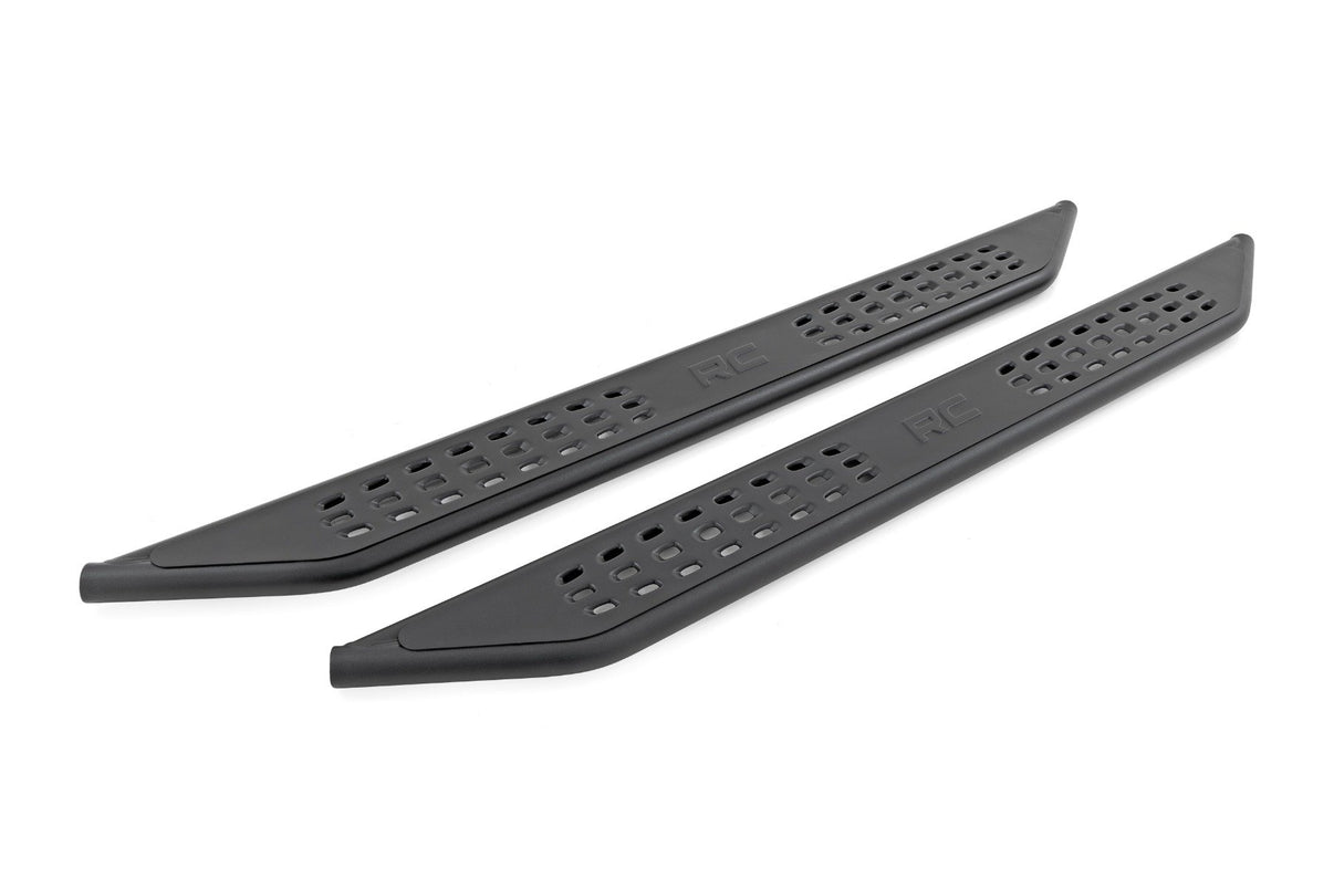 OV2 Running Boards | Side Step Bars | Crew Cab | Chevy/GMC 1500/2500HD (19-25 & Classic) | 14009