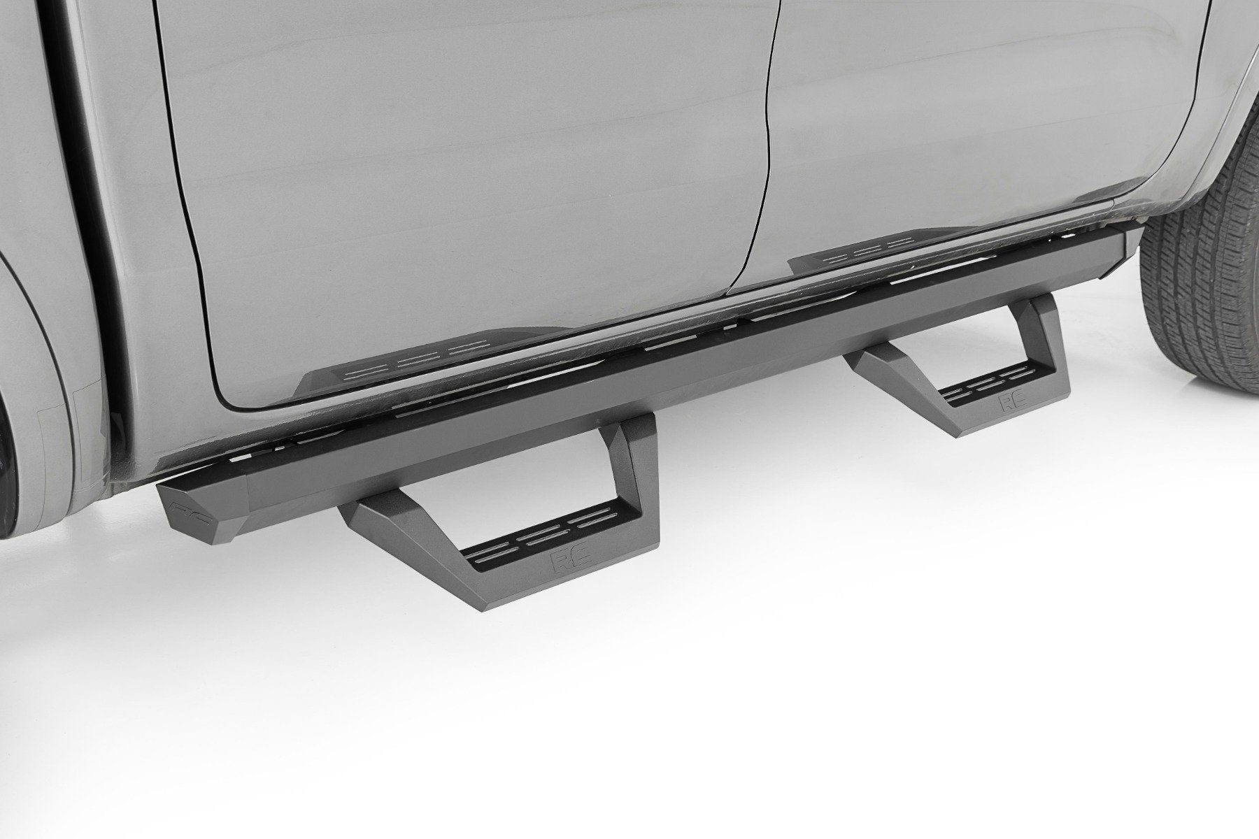 SRX2 Adjustable Aluminum Steps | Ford Ranger 2WD/4WD (2019-2025) | 51089