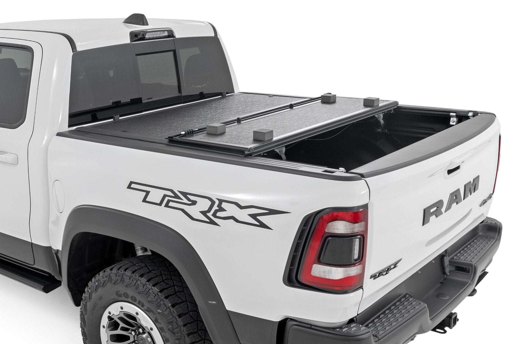 Hard Low Profile Bed Cover |6'4" | No Rambox | Ram 1500 (19-25)/1500 TRX (21-24)  | 47320650B