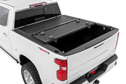 Hard Low Profile Bed Cover | 6'7" Bed | Rail Cap | Chevy/GMC 1500/2500HD/3500HD (14-19 & Classic) | 47119651B