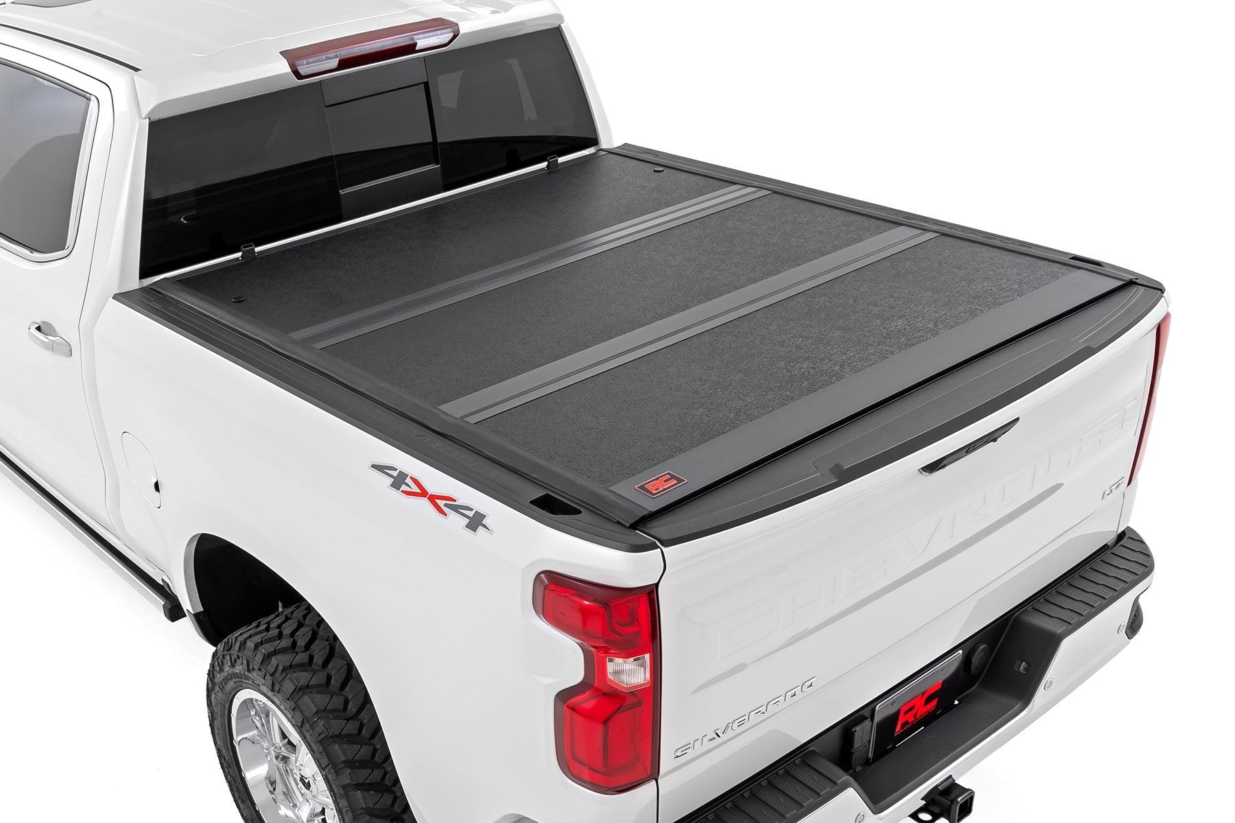 Hard Low Profile Bed Cover | 6'9" Bed | Rail Caps | Chevy/GMC 2500HD/3500HD (20-25) | 47120651B