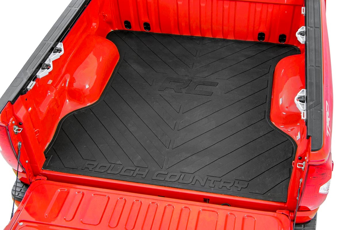 Bed Mat | 6'7" Bed | RC Logo | Chevy/GMC Sierra 1500 (19-25)/Silverado 1500 (19-25)  | RCM673