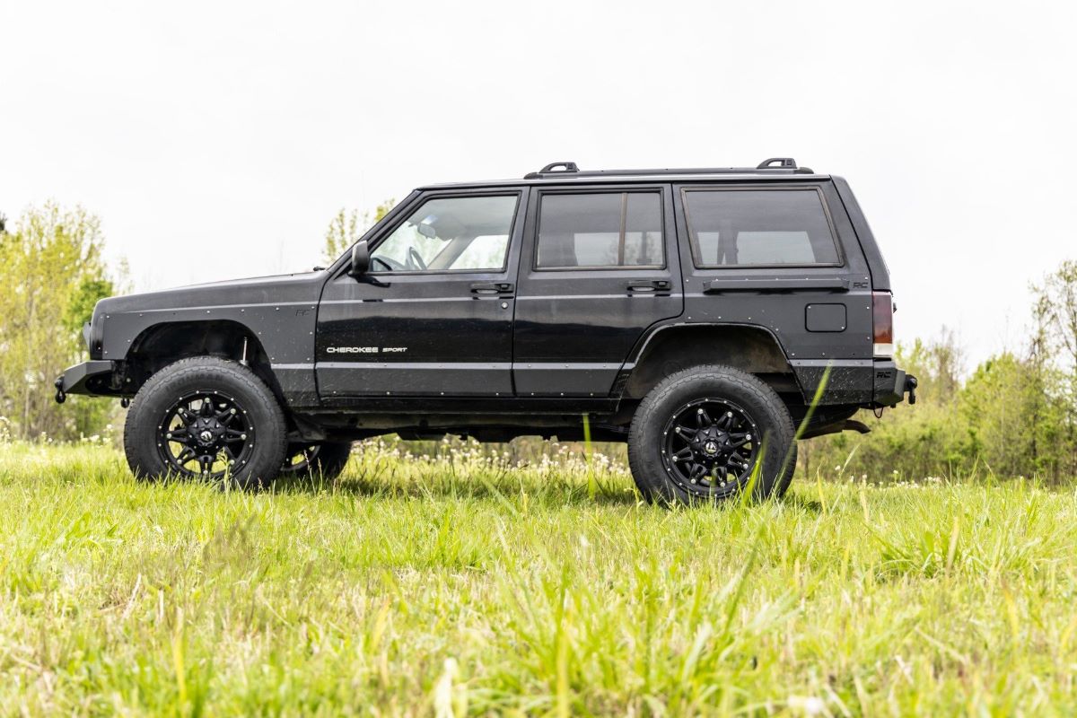 3 Inch Lift Kit | Rear AAL | V2 | Jeep Cherokee XJ 2WD/4WD (1984-2001) | 67070