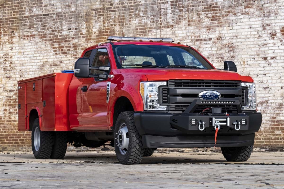 EXO Winch Mount Kit | Ford F-250/F-350 Super Duty 2WD/4WD (2017-2020) | 51004