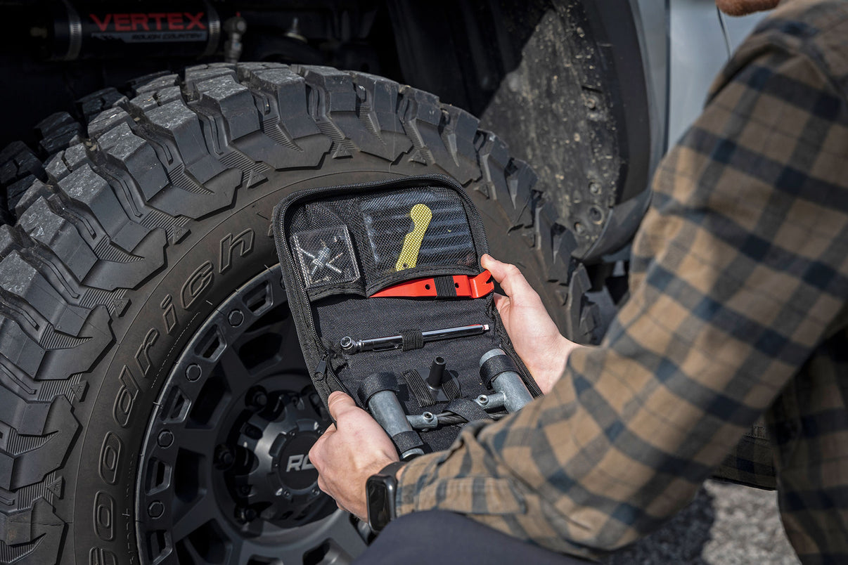 Emergency Tire Repair Kit w/Carrying Case | 39pcs  | 99060