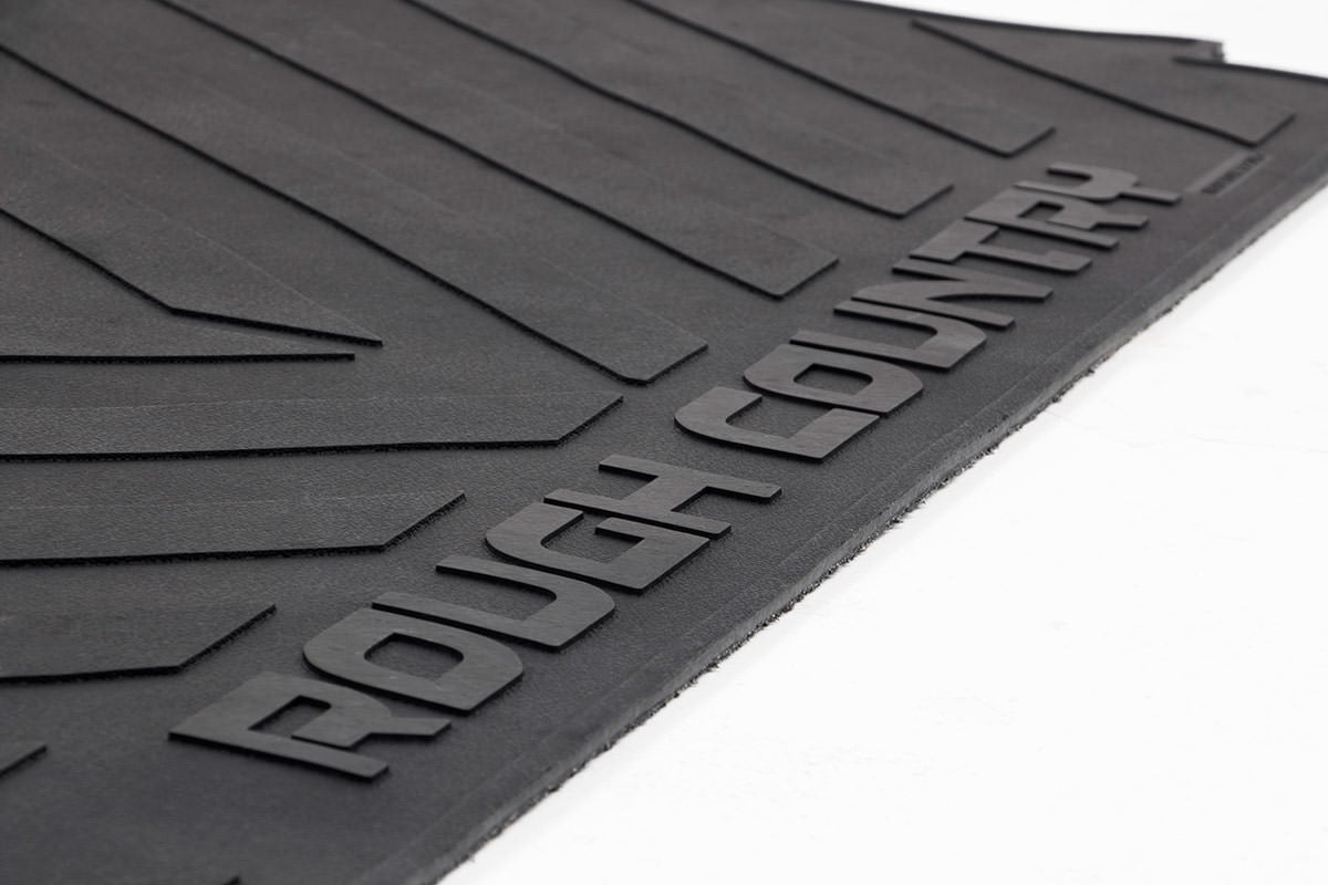 Bed Mat | 5' Bed | RC Logo | Nissan Frontier 2WD/4WD (2005-2025) | RCM525