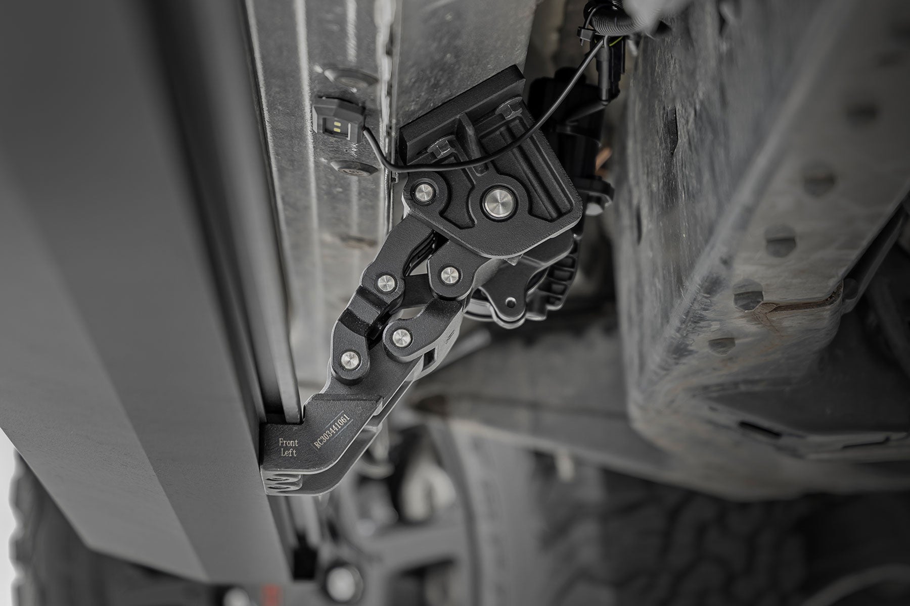 Power Running Boards | Dual Electric Motor | CrewMax | Toyota Tundra (07-21) | PSR50110