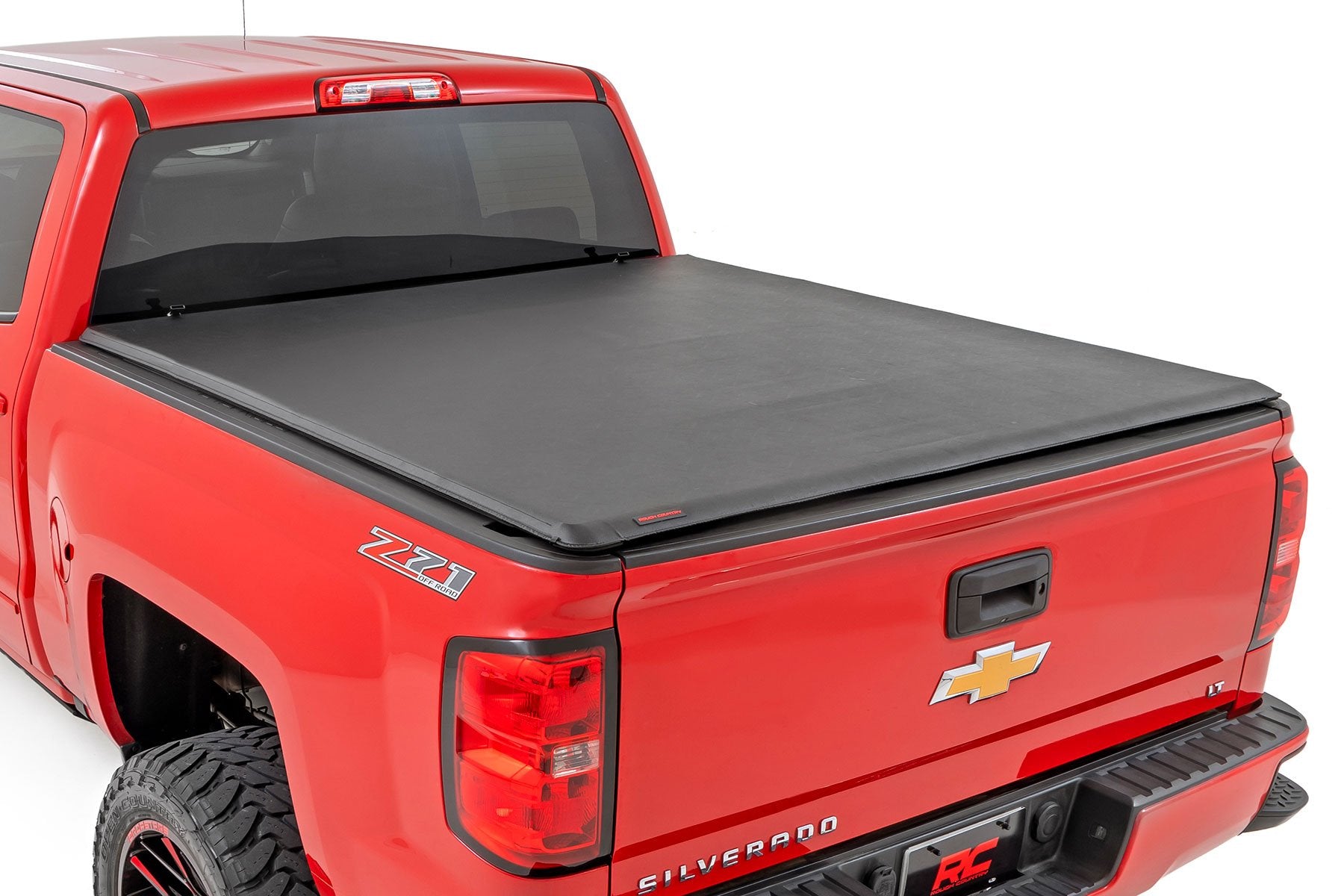 Soft Roll Up Bed Cover | 6'7" Bed | Chevy/GMC 1500/2500HD/3500HD (14-19 & Classic) | 42214650